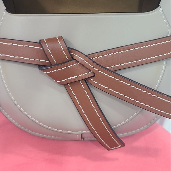 Sold - Picture 6 of 7